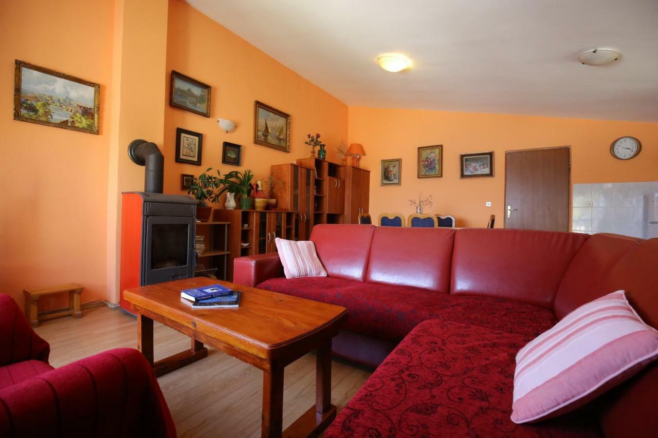 Apartment And Rooms Roko Zaglav Kültér fotó