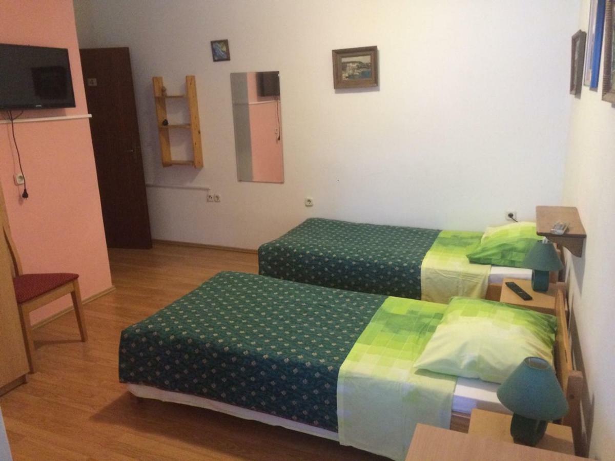 Apartment And Rooms Roko Zaglav Kültér fotó